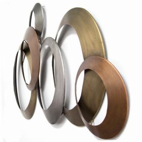 Multi-Metallic Ring Wall decor (Pack of 1)